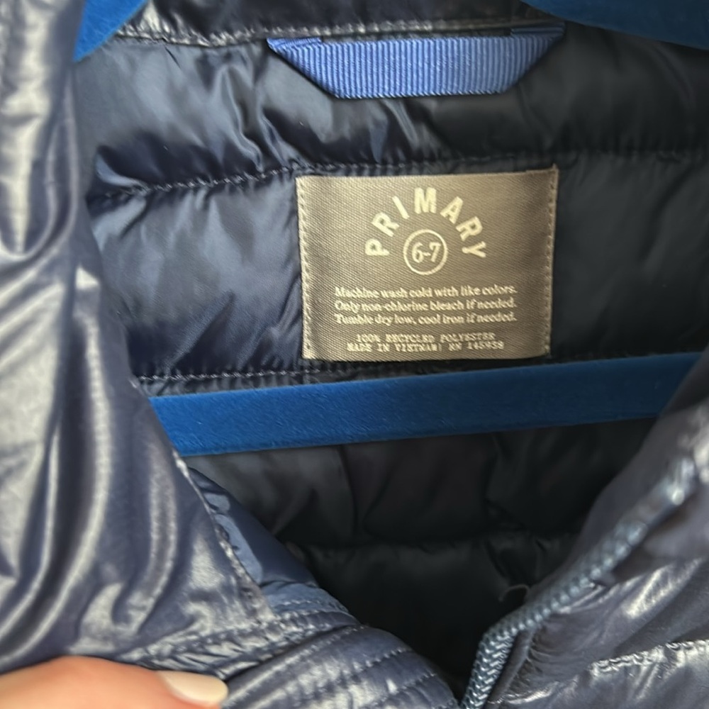 Primary lightweight puffer vest - Picture 2 of 4